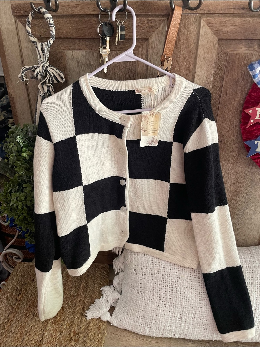 Mindy Mae’s market cardigan S NWT❤️❤️❤️